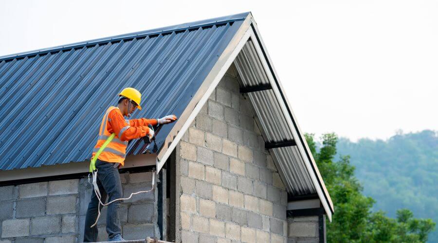 Expert Emergency Roof Repairs services in Badger, SD